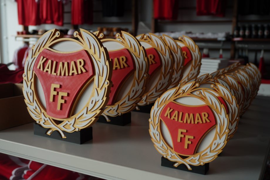 Emblem i 3D med bordsstativ 12 cm