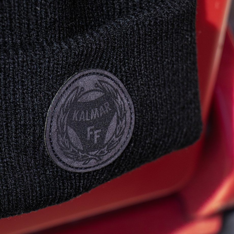 KFF-mössa Hatstore Svart Emblem